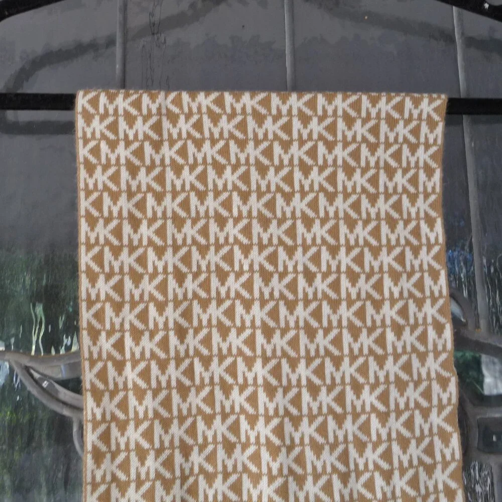 MICHAEL MICHAEL KORS LOGO SCARF
